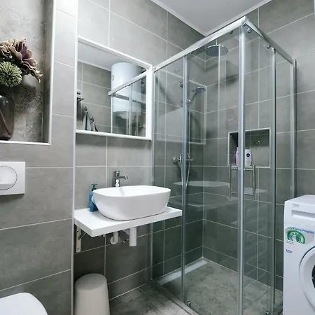 Apartamento Roses Zadar